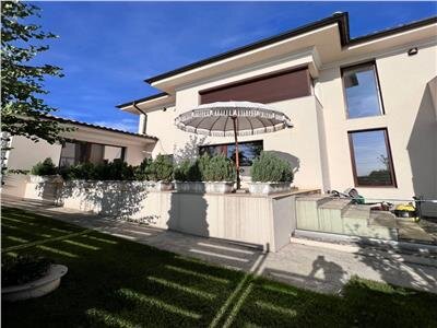 Corbeanca, vanzare vila la lac