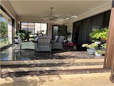 Corbeanca, vanzare vila la lac