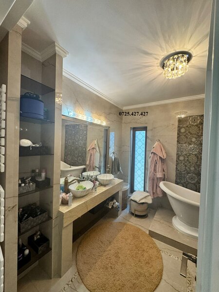 Corbeanca, vanzare vila la lac